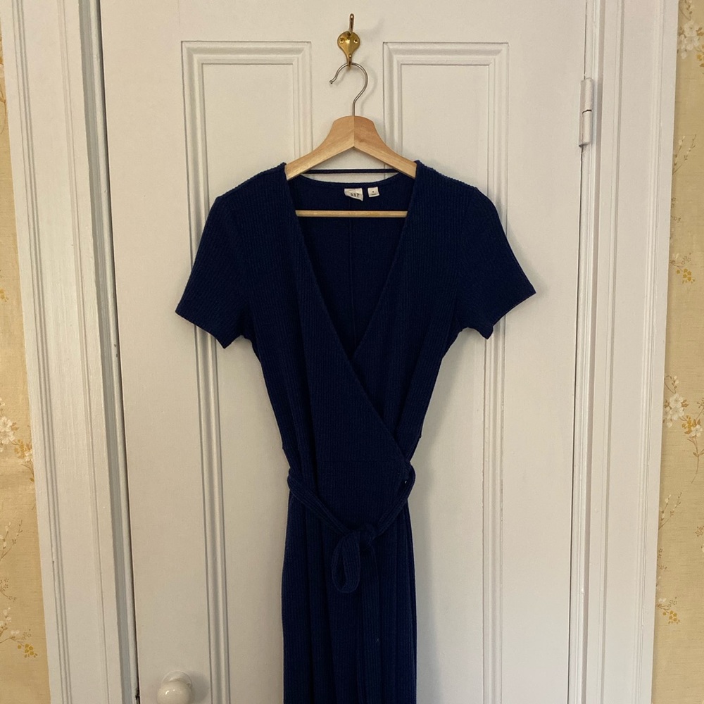 Gap Softspun Midi Wrap Dress